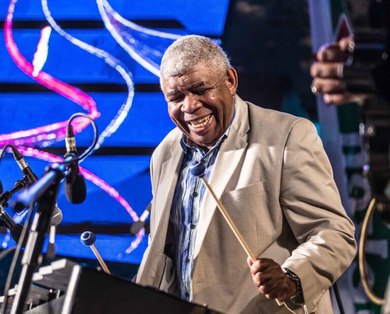 Roger Glenn Organ Trio