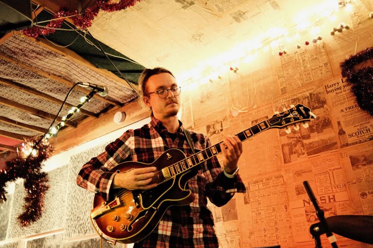 Kai Lyons Trio