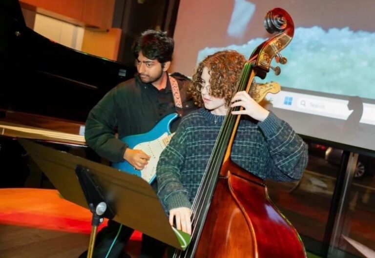 Alexis Tsamoudakis Trio